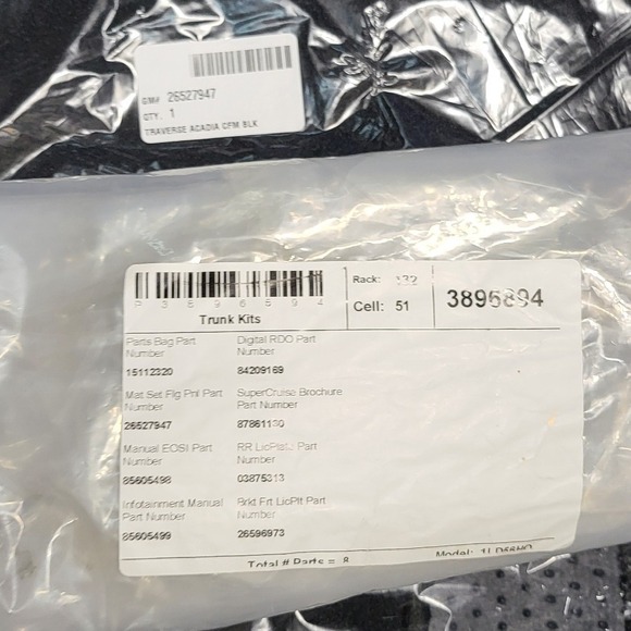 New GM 26527947 Traverse Acadia CFM Black Floor Mats Set Trunk Kit - Picture 3 of 9